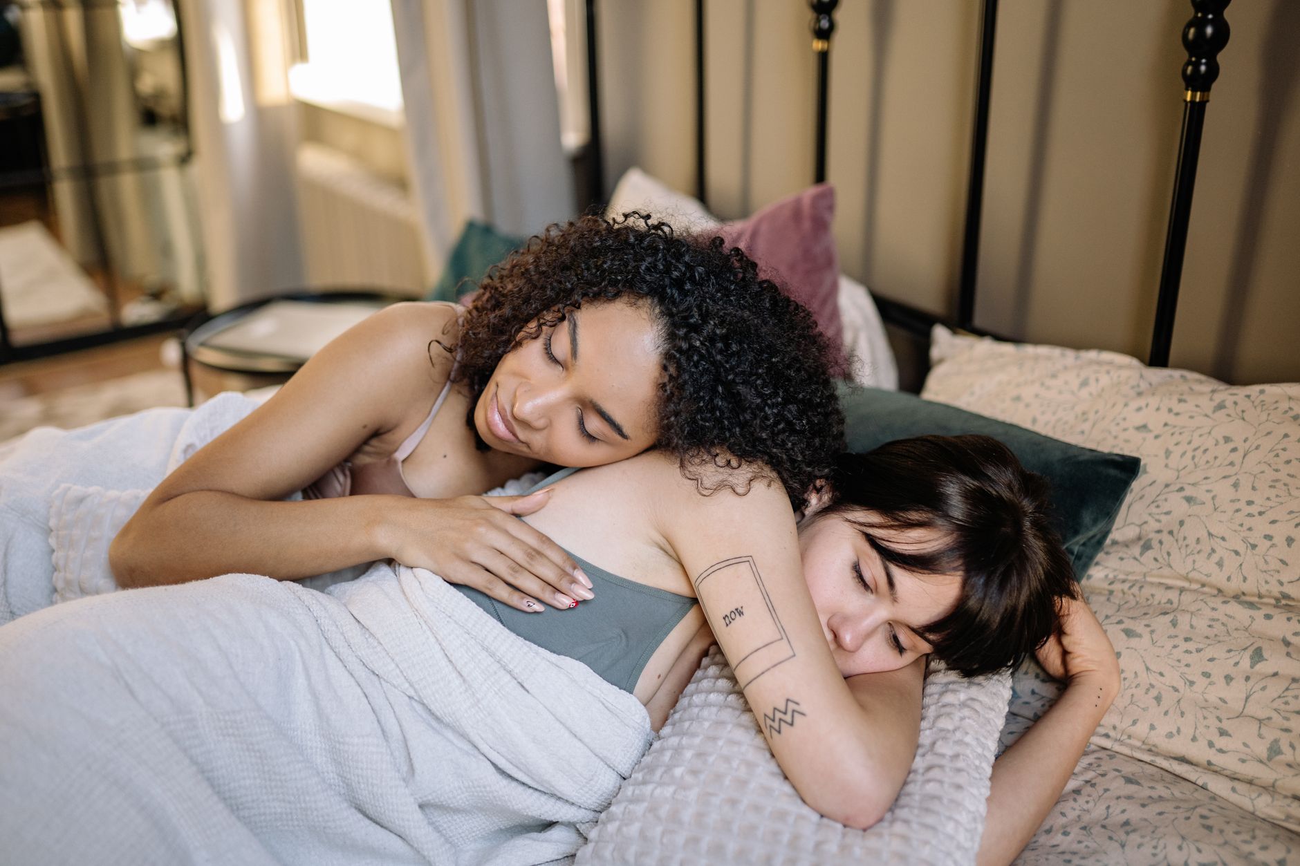 Want to be happier? Mind your focus & soften your heart.